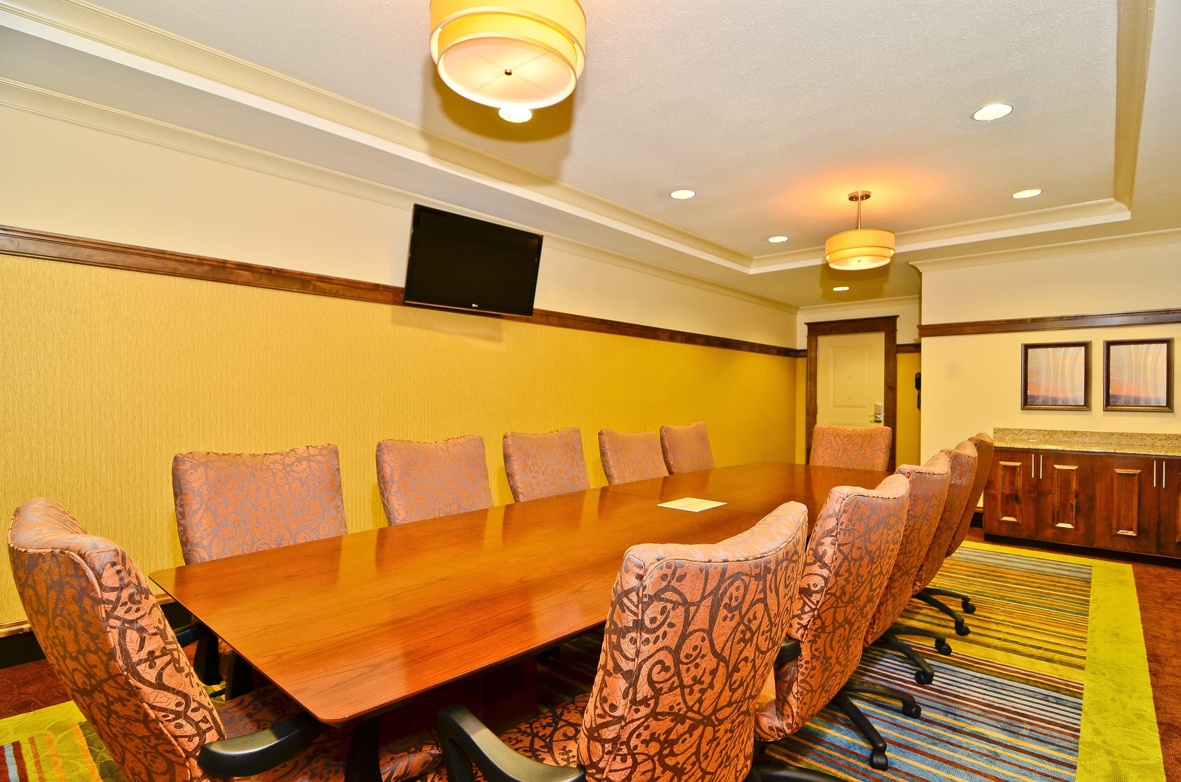 Holiday Inn Express & Suites - Williston By Ihg Екстер'єр фото