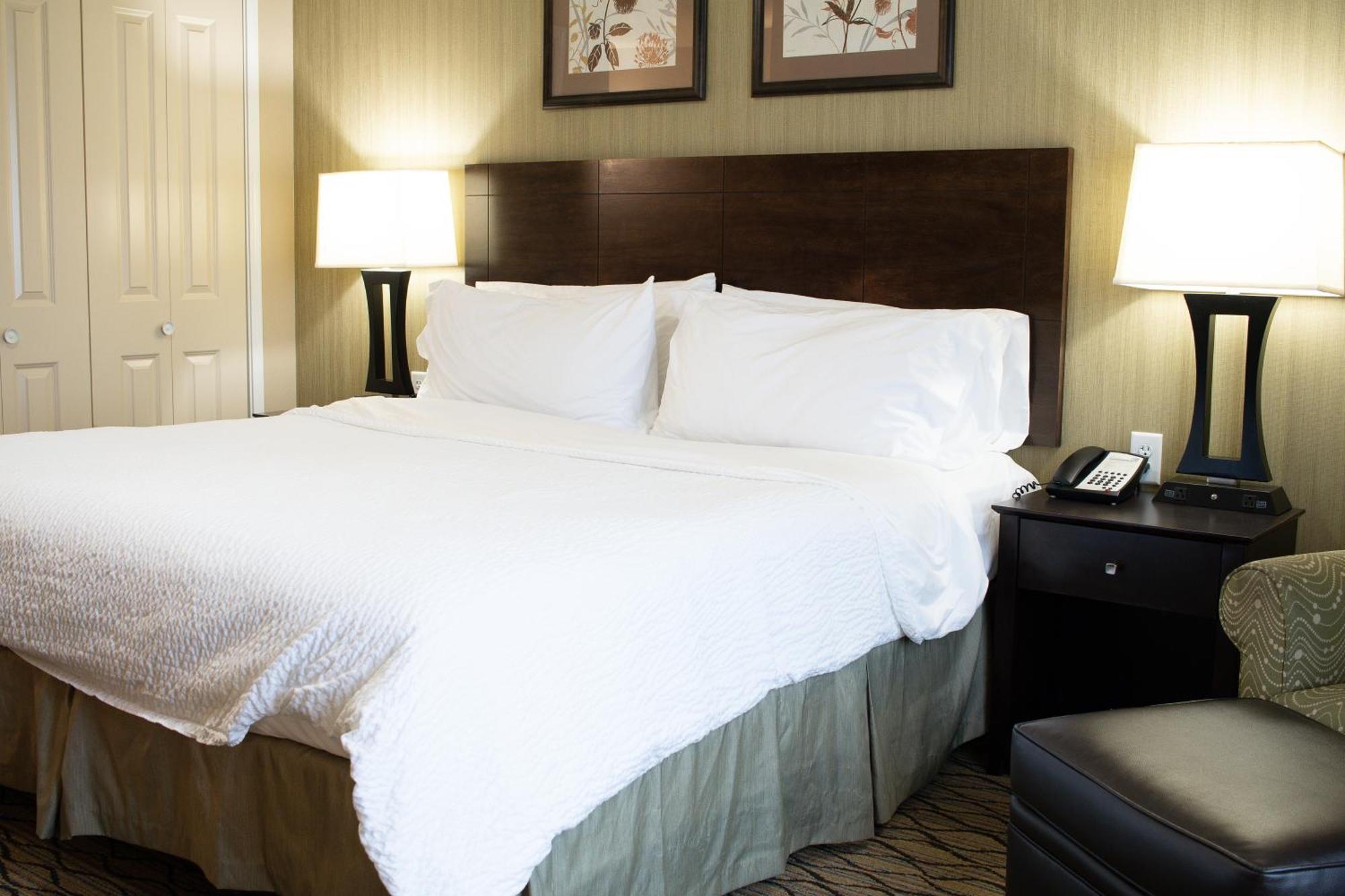Holiday Inn Express & Suites - Williston By Ihg Екстер'єр фото