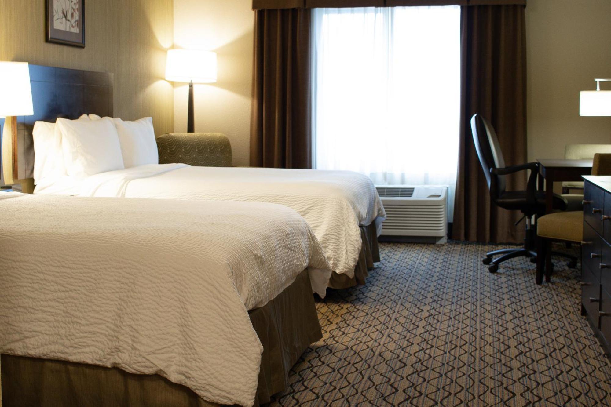 Holiday Inn Express & Suites - Williston By Ihg Екстер'єр фото